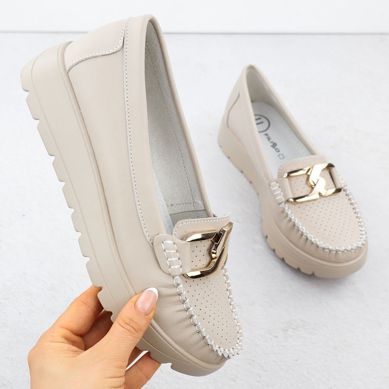 Mocasines de cuero en un beige beige grueso Filippo 6827 1