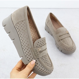 Mocasines para mujeres para una cuña de Openwork caki Potocki 12608 beige 1 Mocasines para mujeres para una cuña de Openwork caki Potocki 12608 beige 1
