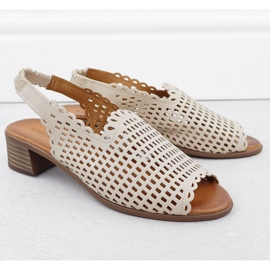 Beige Openwork Sandalias de cuero para mujeres Beige T.Sokolski L25-707 2