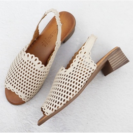 Beige Openwork Sandalias de cuero para mujeres Beige T.Sokolski L25-707 3