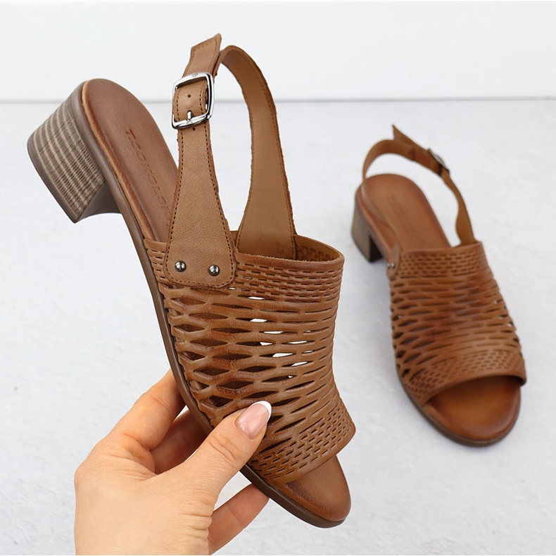 T.Sokolski Sandalias de cuero para mujeres en Brown T., Sokolski L25-709 marrón 1 T.Sokolski Sandalias de cuero para mujeres en Brown T., Sokolski L25-709 marrón 1