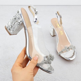 Sandalias de mujer transparentes en un puesto con circones de circonitos Sils S.Barski MR51-705 plata 1