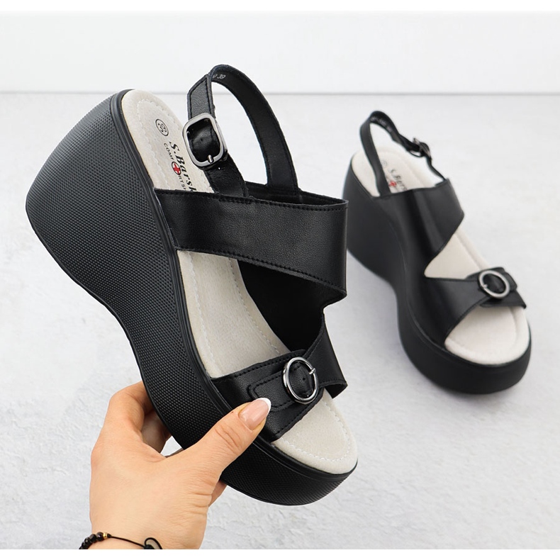 S.Barski Sandalias de cuña de cuero Black S. Barski LR51-540 negro 1