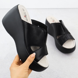 S.Barski Godas de cuero para mujeres en las cuñas negras S. Barski LR51-541 negro 1