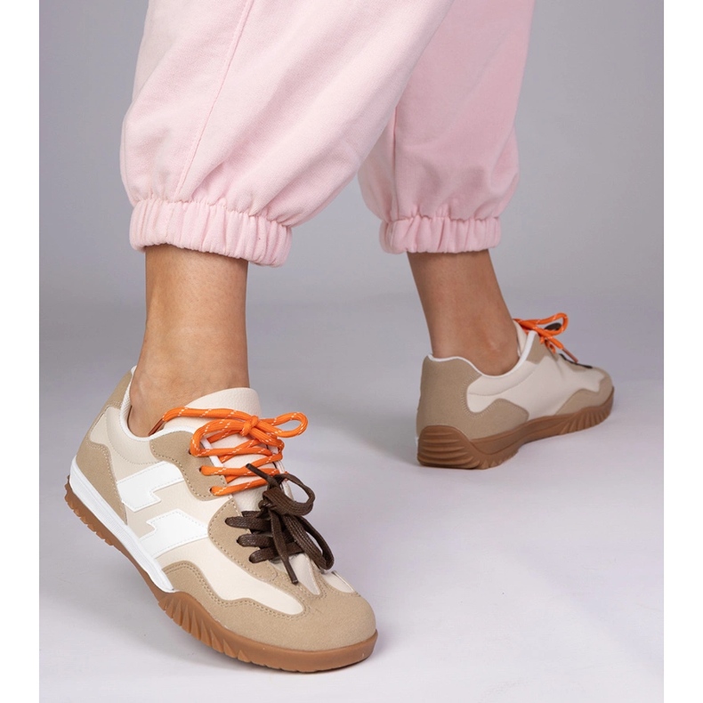 Zapatillas beige zapatillas con cordones coloridos 1