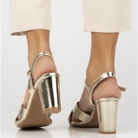 Filippo Sandalias de cuero para mujeres en el Post de Oro DS6901/25 dorado 6