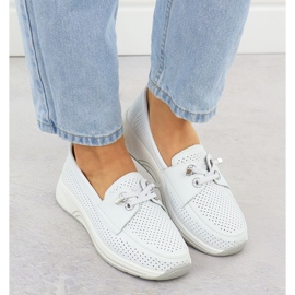Zapatos de cuero a puertas para mujeres Artiker blanco 56C2101 6