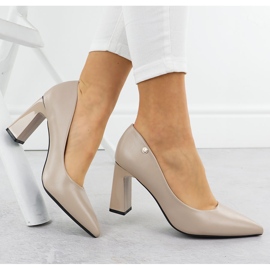 Vinceza Bombas para mujeres en una publicación decorativa beige vincza 62221 4