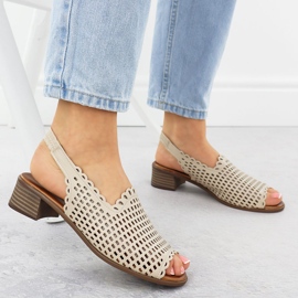 Beige Openwork Sandalias de cuero para mujeres Beige T.Sokolski L25-707 5