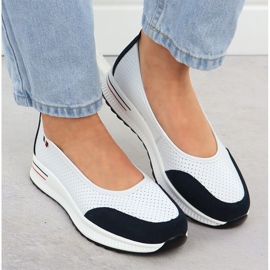 Ballerinas de cuero Openwork en la plataforma blanca Filippo 6134 blanco 6