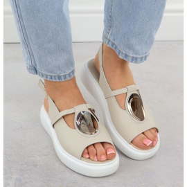Sandalias de cuero para mujeres en la plataforma Beige S.Barski GR51-603 6