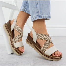 Sandalias de cuero con elásticos resbalados en un beige remonte D2L54-60 4