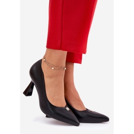 Bombas elegantes en el Pon negro Vinceza 62222 1
