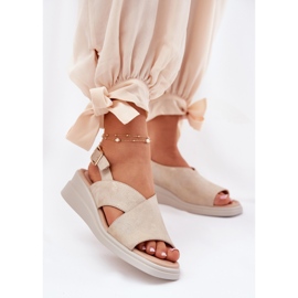 Jezzi Sandalias para mujeres para una cuña con cuero de cuero ecológico de cuero dorado 2