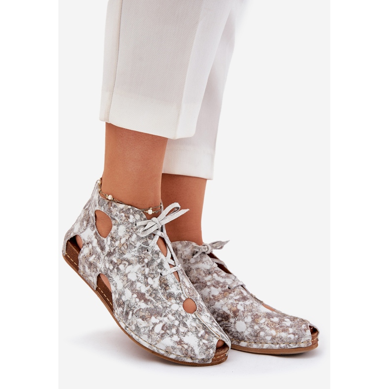 Botas Maciejka de cuero estampado 03426-46 White and Beige 1 Botas Maciejka de cuero estampado 03426-46 White and Beige 1