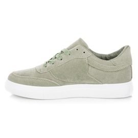 Zapatillas en la plataforma verde 1