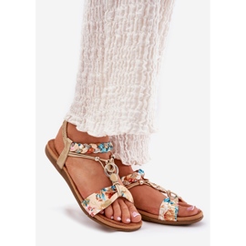 Sandalias de mujeres planas con cinturón trenzado y decoración Artiker 56C1316 PLN dorado 1