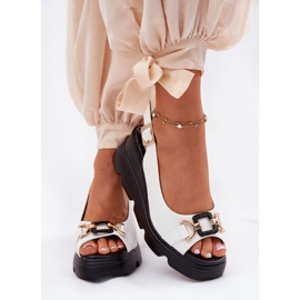 ARTIKER Sandalias de cuero para mujeres en cuña y plataforma con decoración Artker 56C1588 White blanco 3