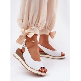 Sandalias de cuero en el Artiker 56C2317 White Wedge blanco 2