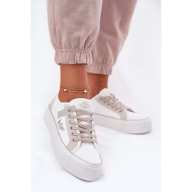 Zapatillas para mujeres en la plataforma Lee Cooper LCW-25-31-3479L blanco 2