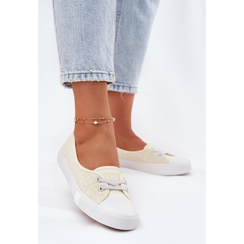 Zapatillas de zapatillas con bordado con bordado Lee Cooper LCW-25-31-3445L beige 2