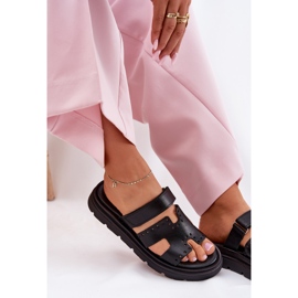 Zapatillas de cuero natural para mujeres en la plataforma Zazoo 40440 Negro 5