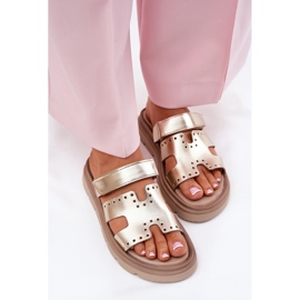 Zapatillas de cuero natural para mujeres en la plataforma de oro Zazoo 40440 dorado 8