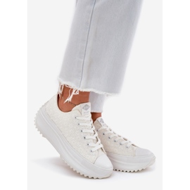 Zapatillas para mujeres con bordados en la plataforma Lee Cooper LCW-25-31-3465L White blanco 1