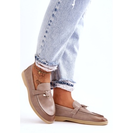 Mocasines de inserto de cuero gris para mujeres beige 4