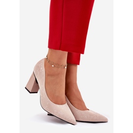 Vinceza Bombas elegantes en el pilar beige Vincez 62223 1