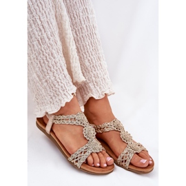 Sandalias de mujeres planas con un patrón de encaje Artiker 56C1281 PLN dorado 6