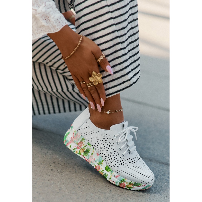 Zapatos de mujer de cuero para mujeres para el Artiker 56C1532 White blanco 2