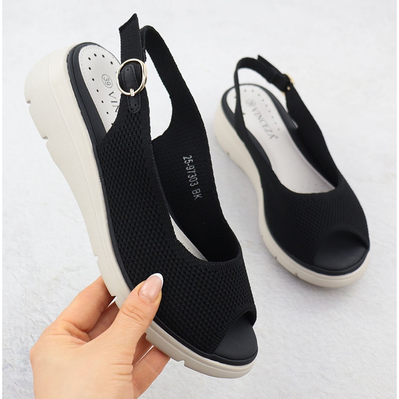 Sandalias de mujeres en cuñas Black Vinceza 97303 negro 1