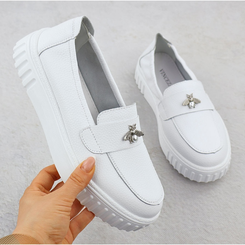 Zapatos de cuero para mujeres mocasines blancos Vinceza 93204 1