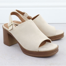 Sandalias de gamuza para mujeres en la publicación beige Potocki 54313 2