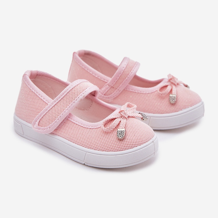 Bailarinas para niños con un arco rosa 1