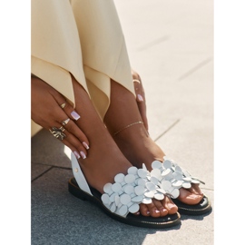 Sandalias de cuero con tacones planos Zazoo 40425 White blanco 3