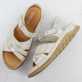 Cuero cómoda sandalias de velcro con flores beige T.Sokolski L25-173 3