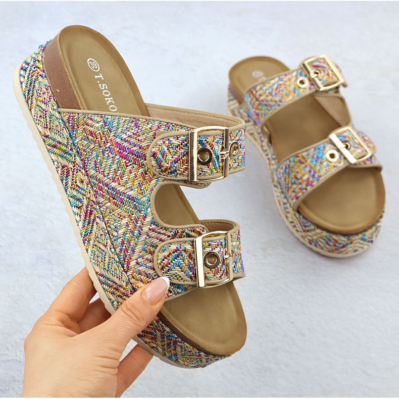 Zapatillas sobre una suela gruesa con abrazaderas T.Sokolski L25-322 multicolor 1