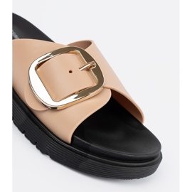 Seastar Chanclas beige para mujeres con una hebilla dorada 1
