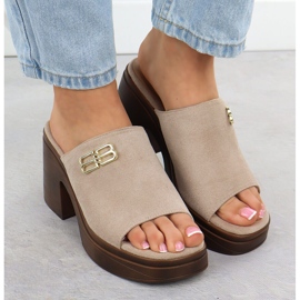 Vinceza Zapatillas para mujeres en el pilar beige vincza 17400 6