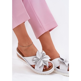 ARTIKER Godas de cuero para mujeres con un arte de flores decorativo 54C0538 White and Silver plata 6