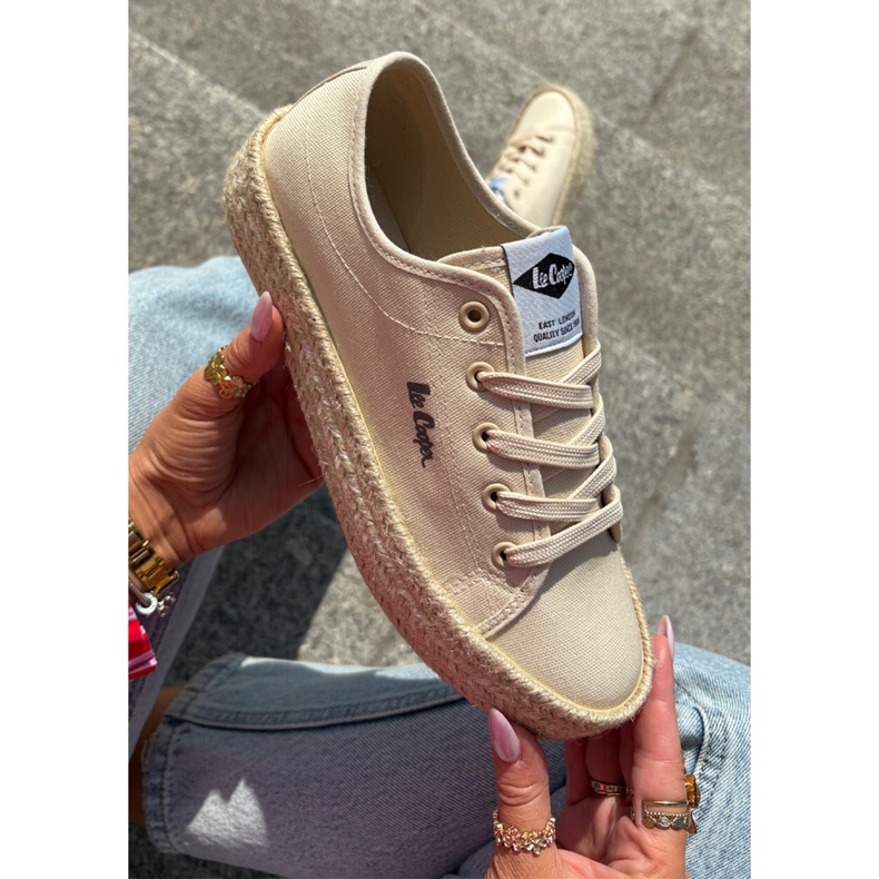 Zapatillas para mujeres con Lee Cooper LCW-25-44-3215 Braid beige 1