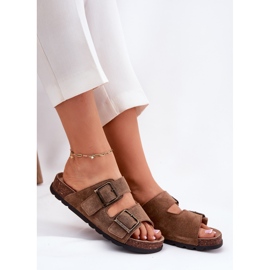 Flip de gamuza con hebilla femenina panto fino rr267024 marrón 5