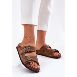 Flip de gamuza con hebilla femenina panto fino rr267024 marrón 2