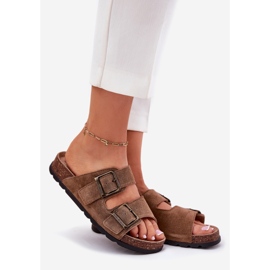 Flip de gamuza con hebilla femenina panto fino rr267024 marrón 1