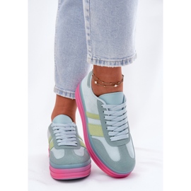 Zapatillas bajas en la plataforma azul 3