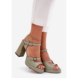 Sandalias de cuero para mujeres en el Vinceza 77110 Post Green verde 1