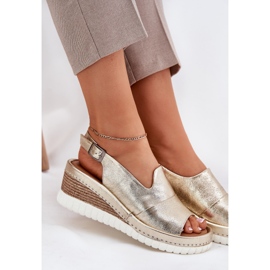 ARTIKER Sandalias de cuero para mujeres para un guarda de cuña 56C0920 Oro dorado 7