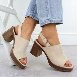 Sandalias de gamuza para mujeres en la publicación beige Potocki 54313 4